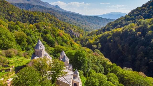 Savor Armenia’s Winemaking in 4 Days - Image 7